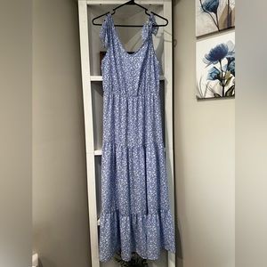 Women’s blue and white, floral print maxi dress, size medium